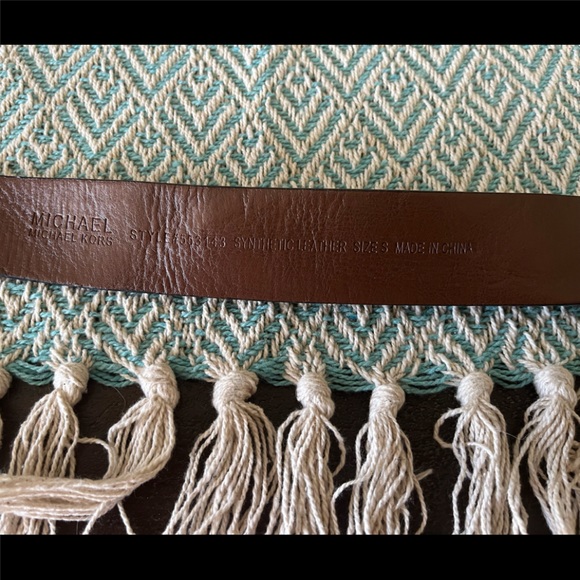 Michael Kors Belt - Picture 4 of 5